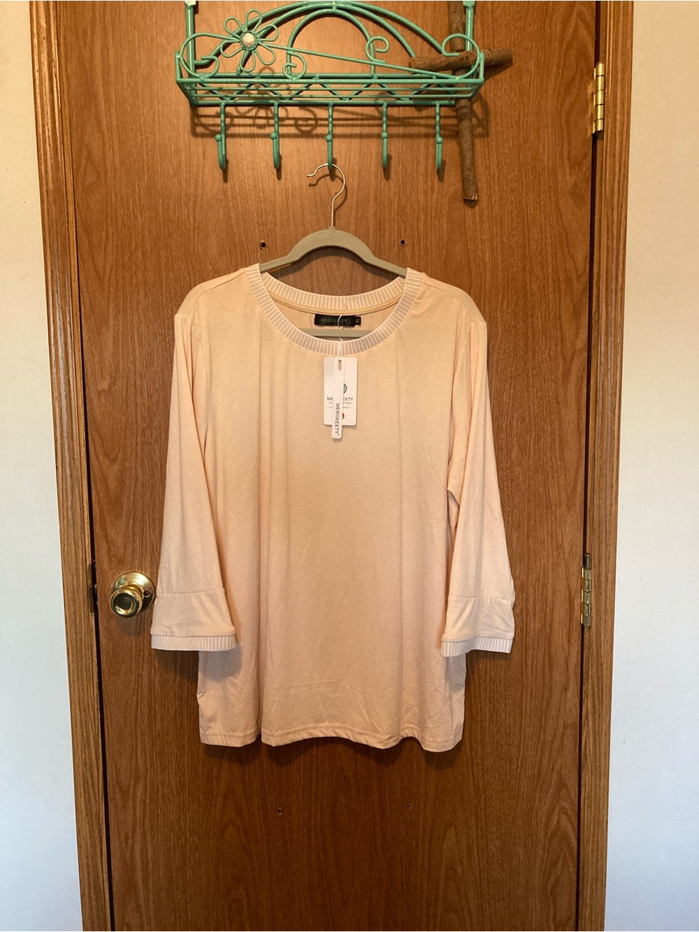 Women's Classic Crewneck 3/4 Sleeve Top - Light Peach